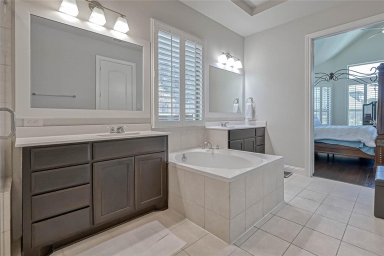 Photo 36 of 48 - 21606 Albertine Dr, Tomball, TX 77377