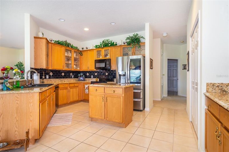 Photo 11 of 30 - 2580 Channel Way, Kissimmee, FL 34746