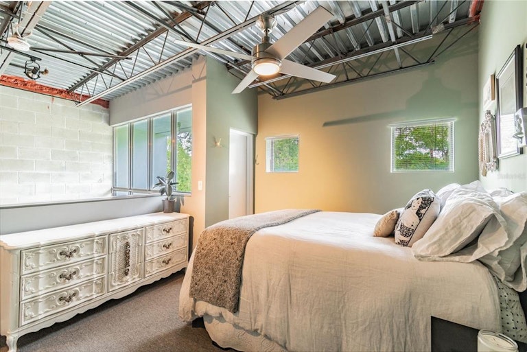 Photo 25 of 35 - 5008 S MacDill Ave #4, Tampa, FL 33611