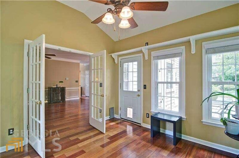Photo 54 of 78 - 945 Whitehawk Trl, Lawrenceville, GA 30043