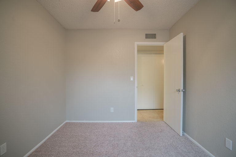 Photo 13 of 17 - 5136 E Evergreen St #1048, Mesa, AZ 85205