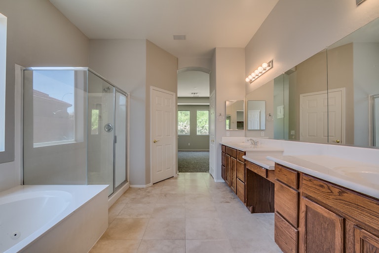 Photo 14 of 25 - 4820 S Robins Way, Chandler, AZ 85249