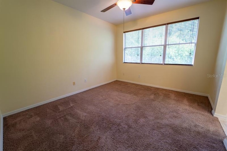 Photo 51 of 71 - 8105 Stone Leaf Ln, Tampa, FL 33647