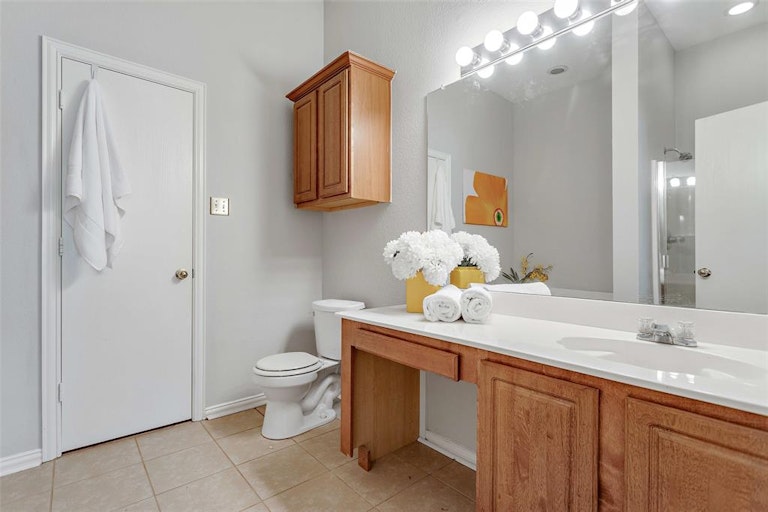 Photo 13 of 22 - 1603 Myrtle Dr, Little Elm, TX 75068