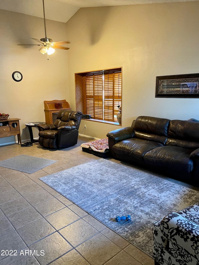 Photo 8 of 20 - 644 W Wagner Ct, Gilbert, AZ 85233