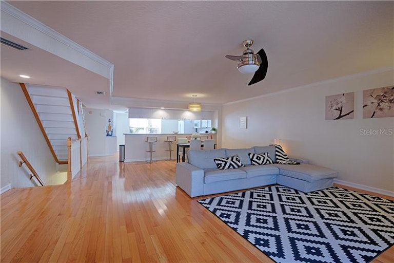 Photo 5 of 25 - 1101 Pinellas Bayway S #204, Saint Petersburg, FL 33715