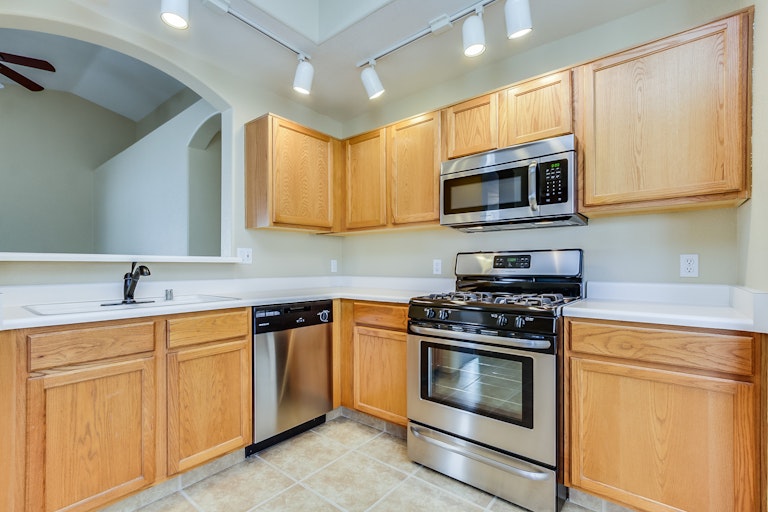 Photo 2 of 30 - 16184 W Lincoln St, Goodyear, AZ 85338