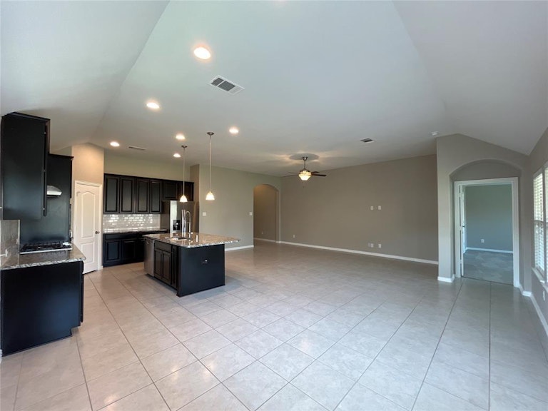 Photo 10 of 23 - 12322 Carita Ct, Richmond, TX 77406