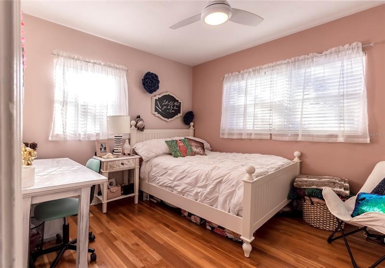 Photo 15 of 24 - 417 E Grant St, Orlando, FL 32806