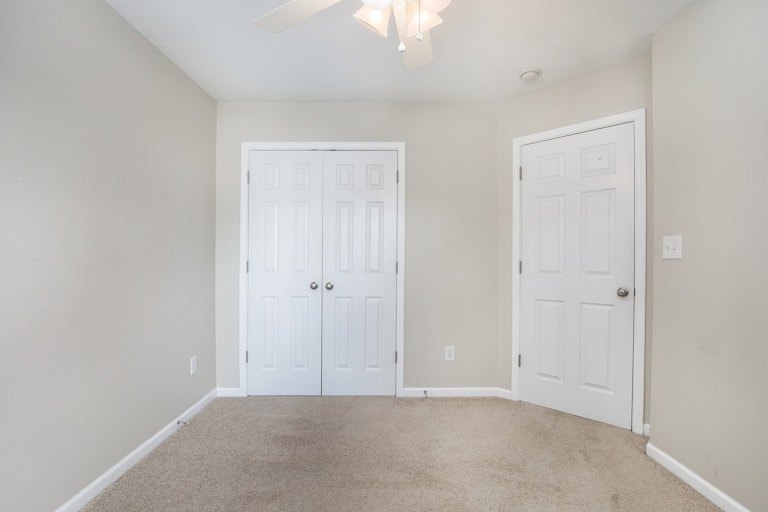 Photo 16 of 17 - 3107 Golden Dale Ln, Charlotte, NC 28262