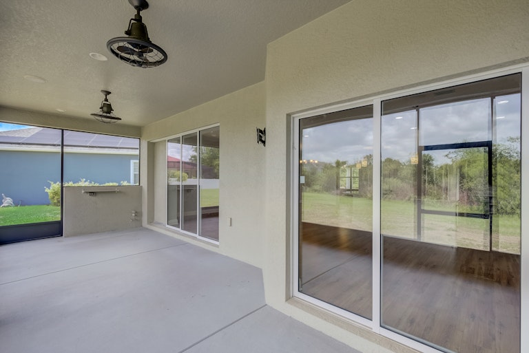 Photo 16 of 37 - 3204 Needlegrass Ln, Harmony, FL 34773