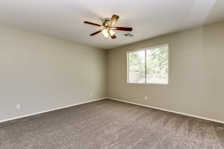 Photo 29 of 37 - 6942 W Harwell Rd, Laveen, AZ 85339