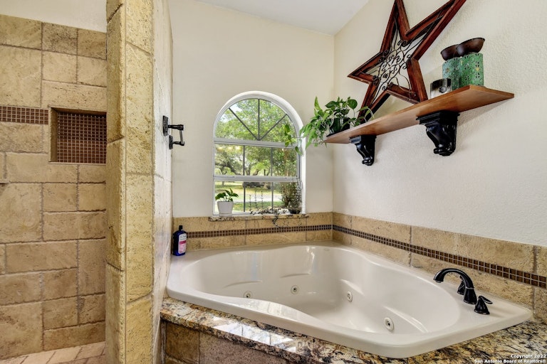 Photo 26 of 51 - 1359 E Ammann Rd, Bulverde, TX 78163