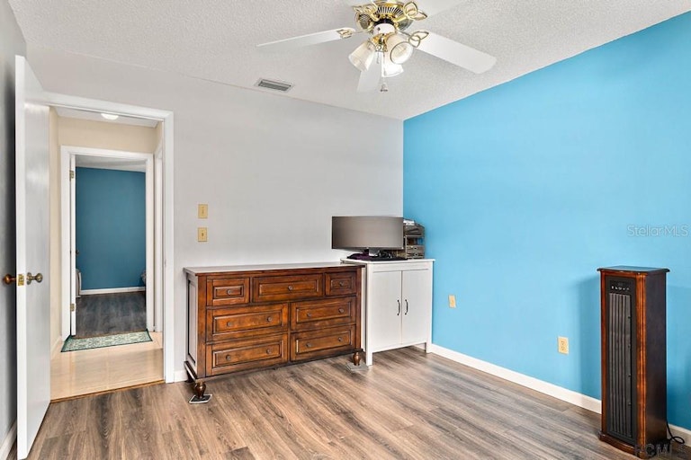 Photo 20 of 28 - 15 Barrister Ln, Palm Coast, FL 32137