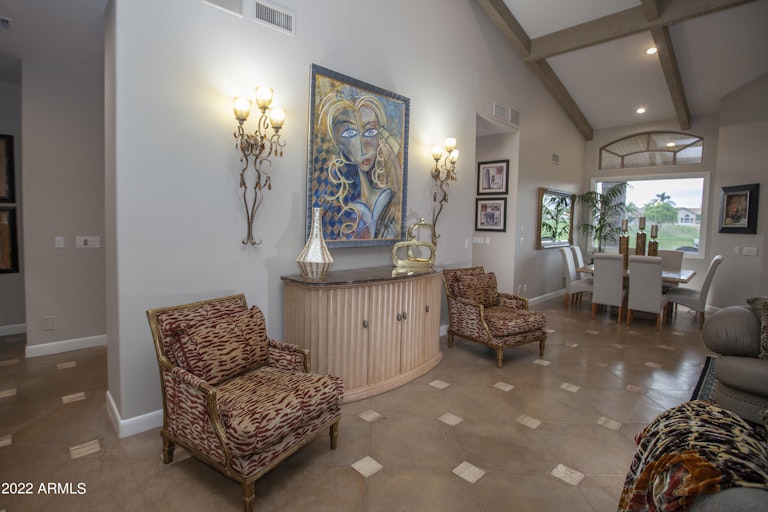 Photo 8 of 43 - 8190 E Kalil Dr, Scottsdale, AZ 85260