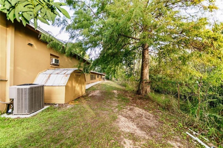 Photo 24 of 25 - 4800 Lake Lowery Rd, Haines City, FL 33844