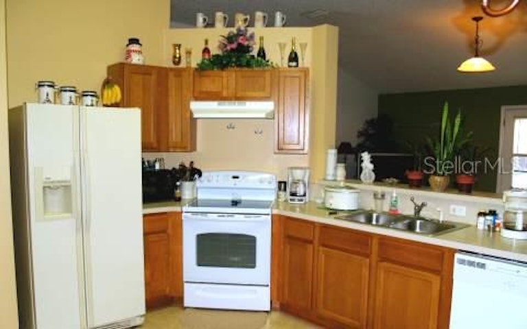 Photo 2 of 4 - 137 Wellwood Ln, Palm Coast, FL 32164