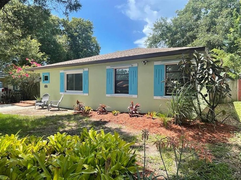 Photo 2 of 55 - 5321 18th Ave S, Gulfport, FL 33707