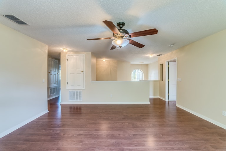 Photo 26 of 28 - 14250 Nottingham Way Cir, Orlando, FL 32828