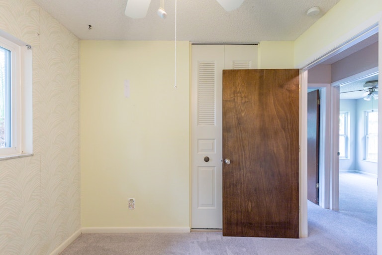 Photo 14 of 15 - 14529 Knoll Ridge Dr, Tampa, FL 33625
