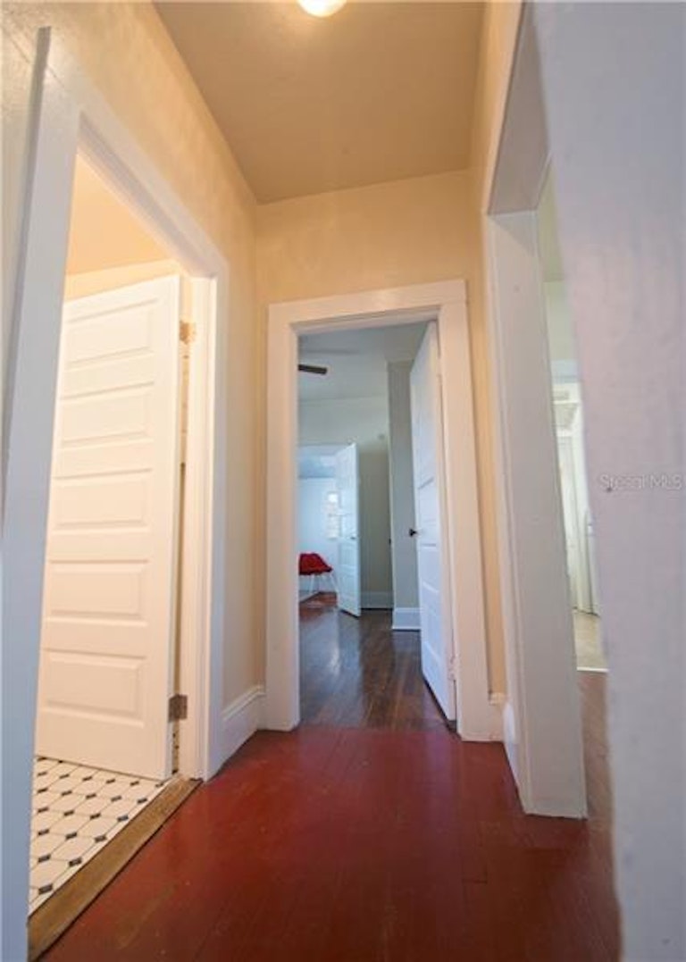 Photo 13 of 22 - 2206 S Palmetto Ave, Sanford, FL 32771