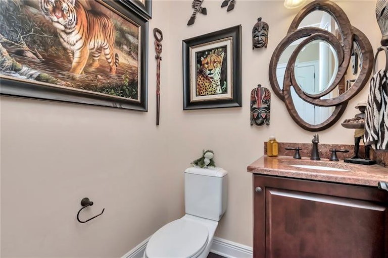 Photo 11 of 42 - 22338 Bartholdi Cir, Land O Lakes, FL 34639