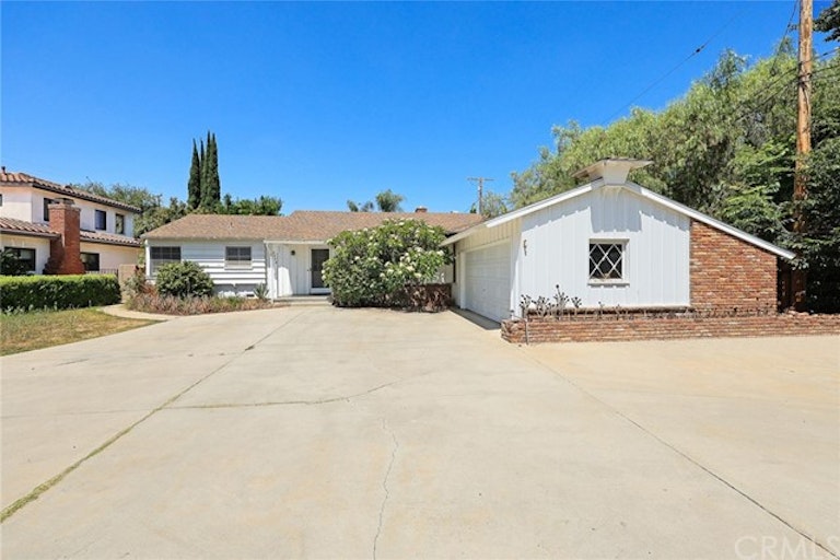 Photo 5 of 52 - 6565 N Vista St, San Gabriel, CA 91775
