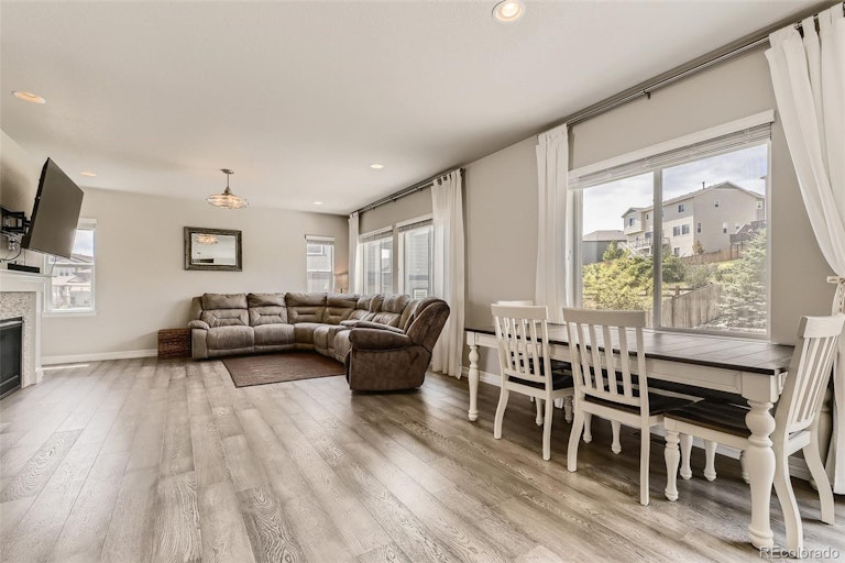 Photo 9 of 30 - 4055 Spanish Oaks Way, Castle Rock, CO 80108