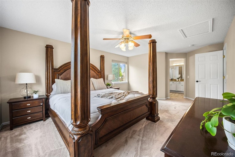 Photo 11 of 27 - 5322 S Liverpool Way, Centennial, CO 80015