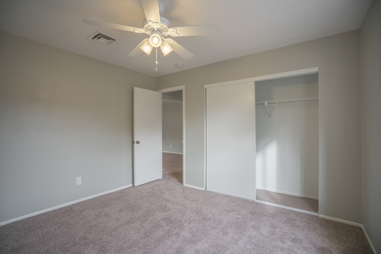 Photo 18 of 25 - 9207 W Cameron Dr, Peoria, AZ 85345