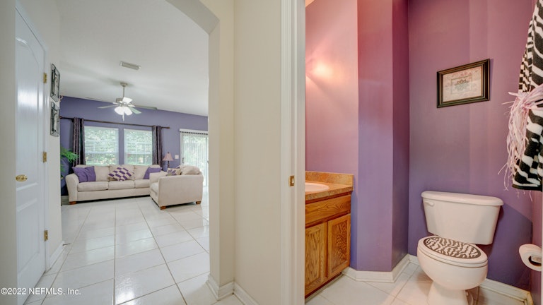 Photo 14 of 26 - 12329 Mangrove Forest Ct, Jacksonville, FL 32218