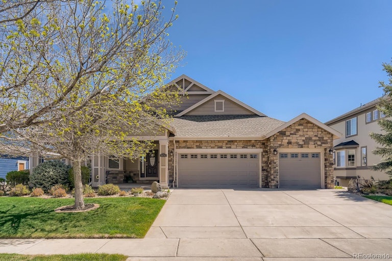 Photo 1 of 40 - 26741 E Clifton Dr, Aurora, CO 80016