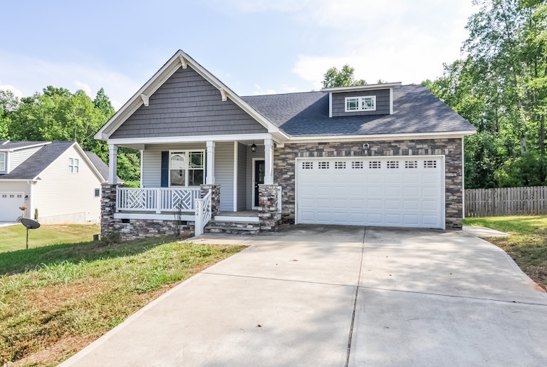 Photo 19 of 25 - 6804 Payton View Dr, Garner, NC 27529