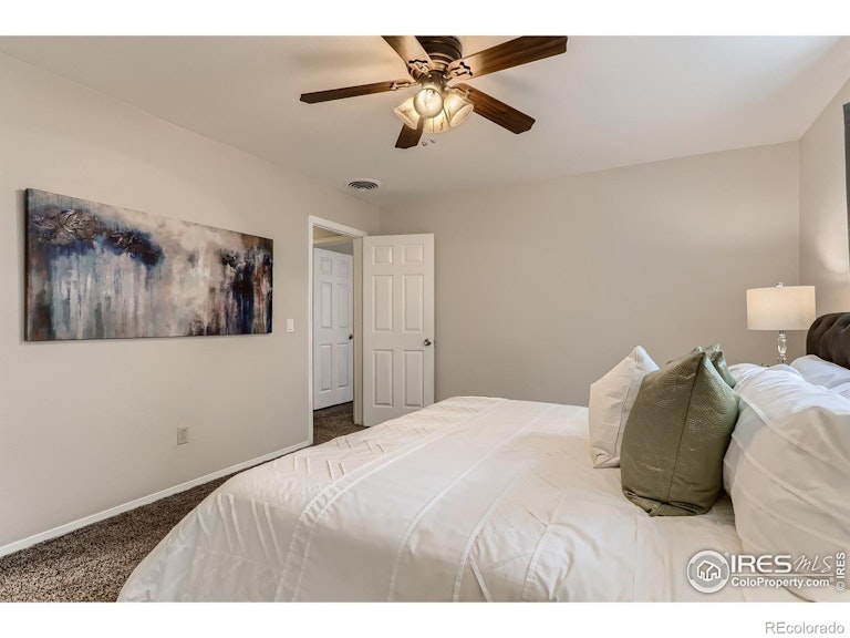 Photo 13 of 27 - 3736 S Walden Way, Aurora, CO 80013