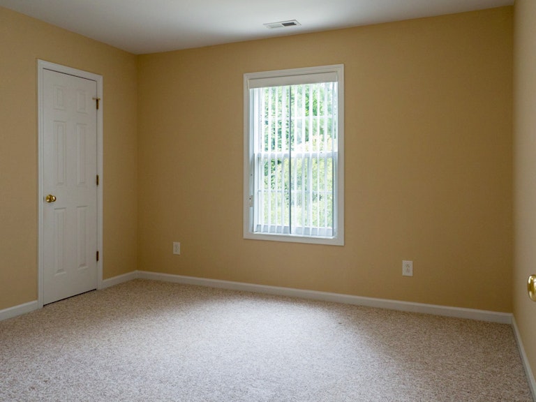Photo 20 of 30 - 2211 River Basin Ln, Raleigh, NC 27610