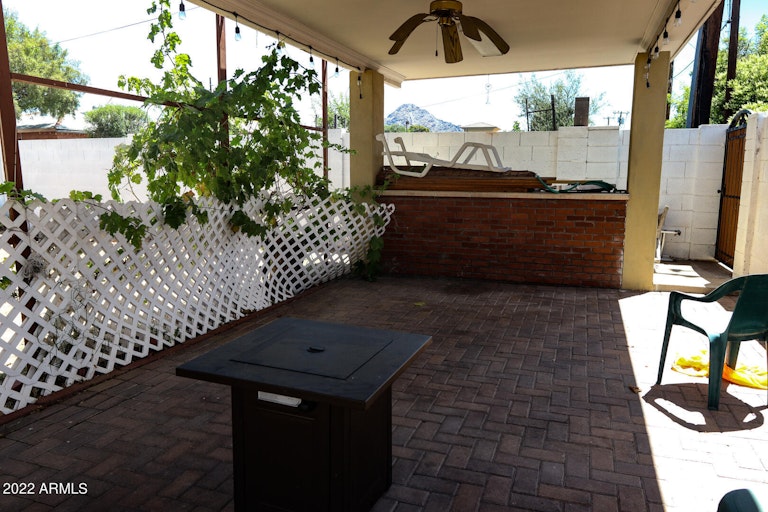 Photo 10 of 12 - 6841 N 11th St, Phoenix, AZ 85014