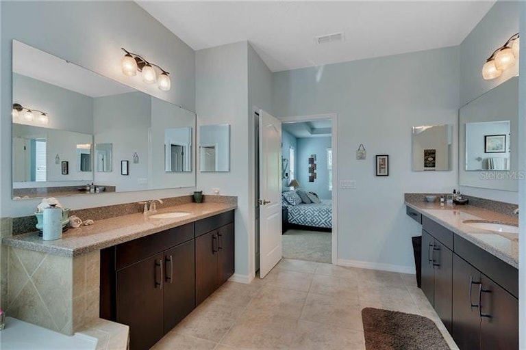 Photo 15 of 25 - 1343 Bella Tuscany Cv, Longwood, FL 32750
