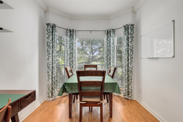 Photo 10 of 29 - 3231 Allen Pkwy #1202, Houston, TX 77019