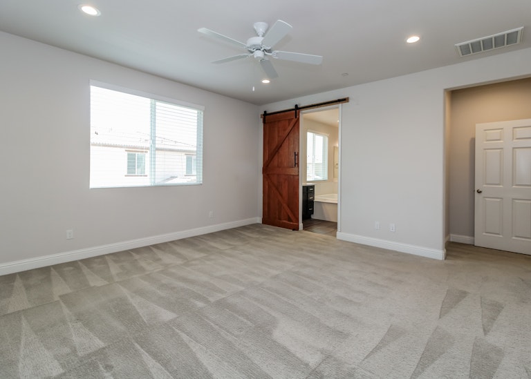 Photo 13 of 27 - 8740 Presto Ct, Elk Grove, CA 95757