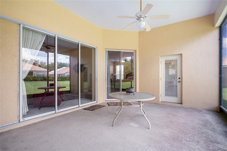 Photo 28 of 38 - 11015 Belmere Isles Ct, Windermere, FL 34786