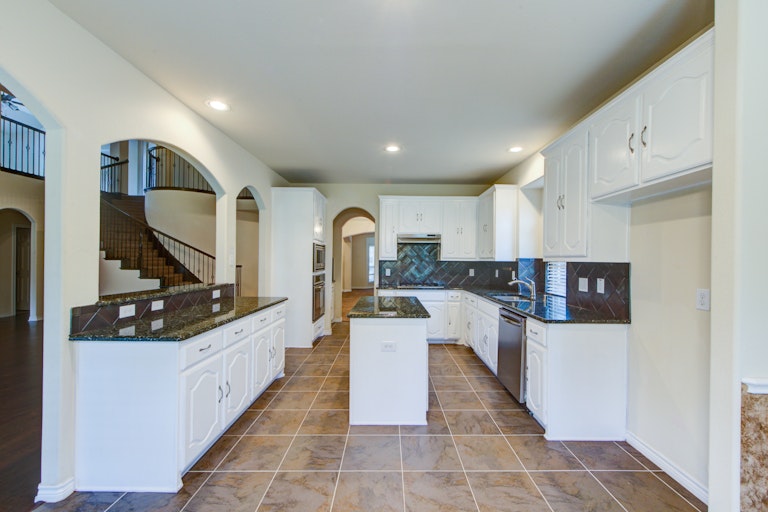 Photo 7 of 38 - 3052 Nadar, Grand Prairie, TX 75054