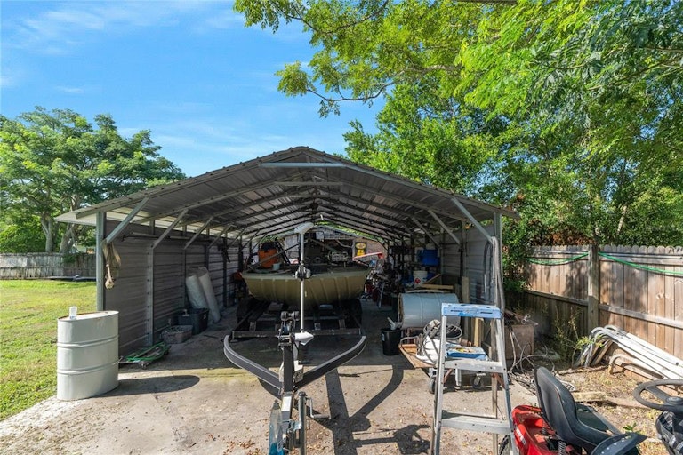 Photo 28 of 38 - 12635 Litewood Dr, Hudson, FL 34669