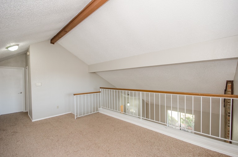 Photo 17 of 30 - 3123 Mayfair Dr, Carrollton, TX 75007