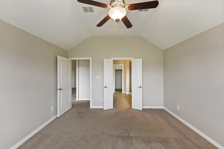 Photo 15 of 26 - 14313 Mariposa Lily Ln, Haslet, TX 76052