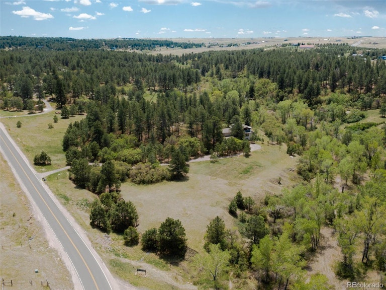 Photo 34 of 40 - 10228 Tomichi Dr, Franktown, CO 80116