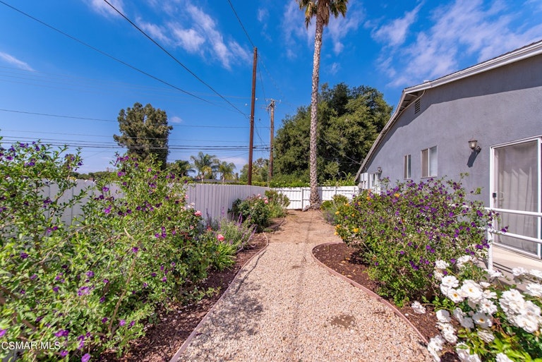Photo 40 of 54 - 982 E Janss Rd, Thousand Oaks, CA 91360