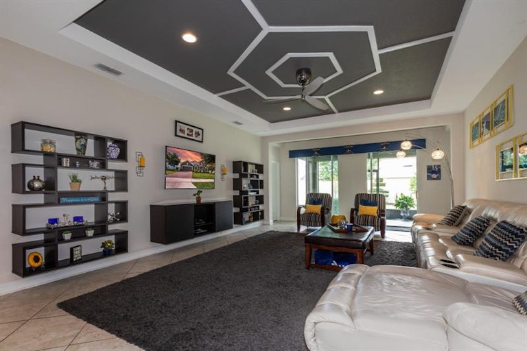 Photo 20 of 47 - 15984 Citrus Knoll Dr, Winter Garden, FL 34787
