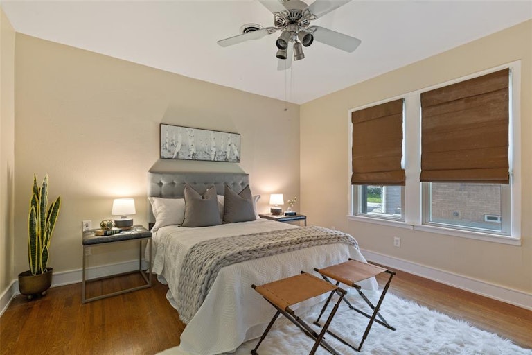 Photo 10 of 27 - 1414 Hollywood Ave, Dallas, TX 75208