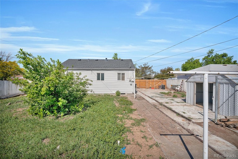 Photo 15 of 15 - 700 Kenton St, Aurora, CO 80010