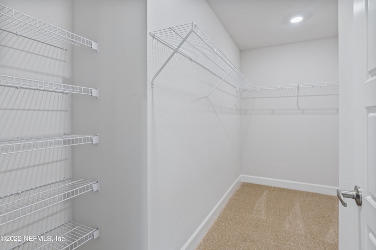 Photo 17 of 33 - 7817 Wyoming St, Jacksonville, FL 32220